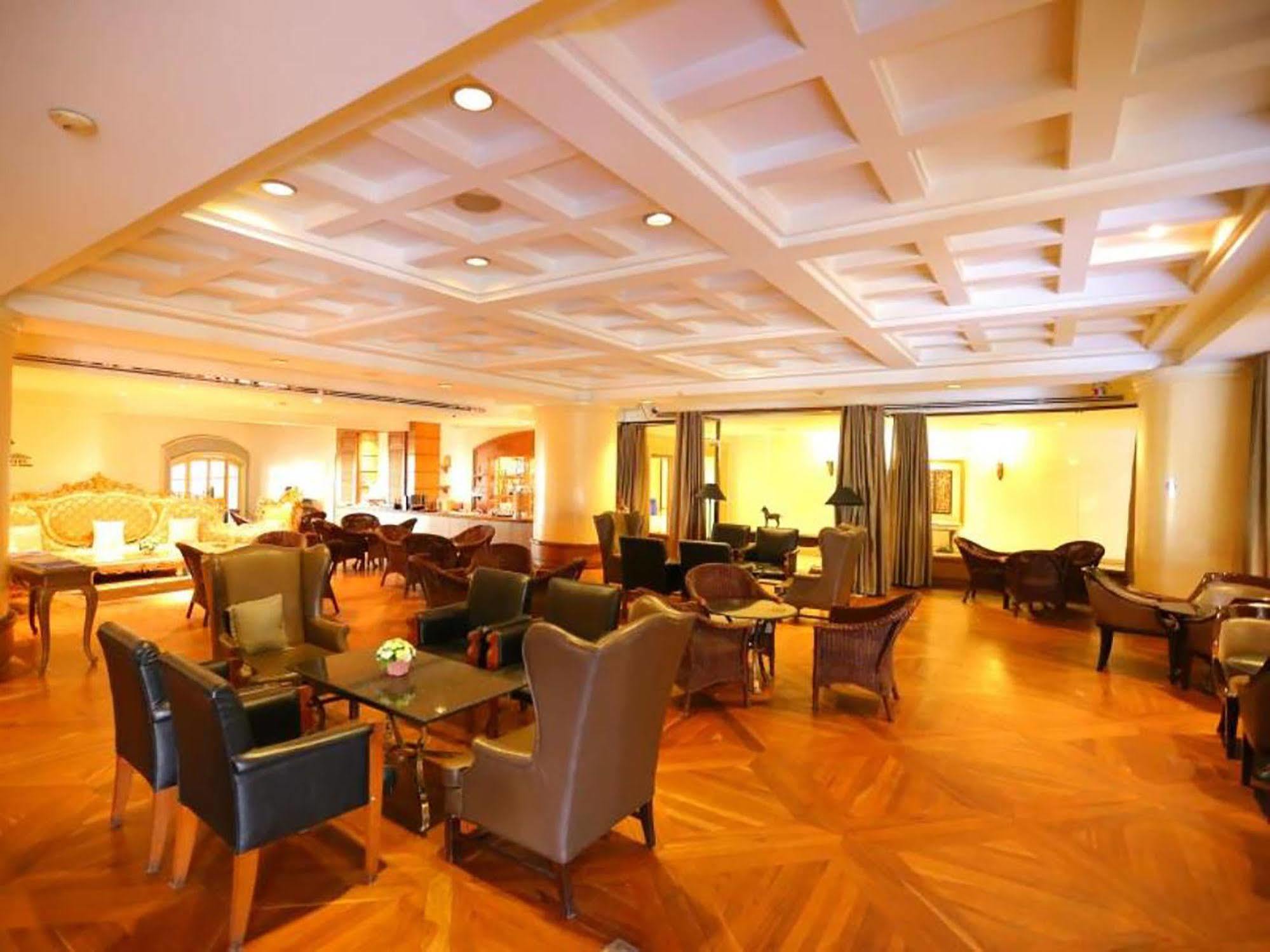 Hansa Jb Hotel, Hatyai Hatjaj Kültér fotó